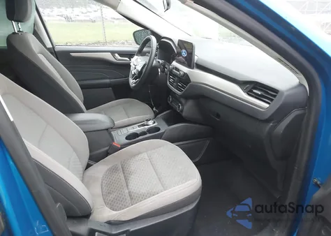 2021 Ford Escape Se from USA, damaged, VIN 1FMCU0G67MUA97526